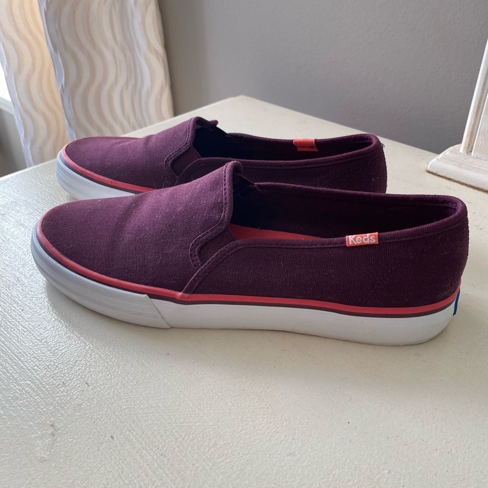 Women’s Keds Burgundy Canvas Shoes - Picture 3 of 7